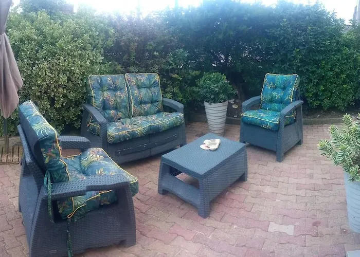 A D-Day Heritage House in Ver-Sur-Mer * Ver-sur-Mer